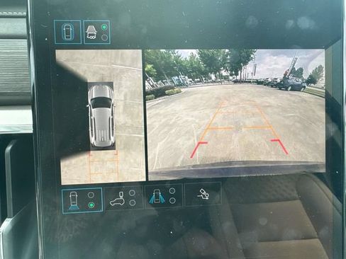 Used 2025 GMC Acadia Denali w/ LPO, All-Weather Package AWD/4WD image 31