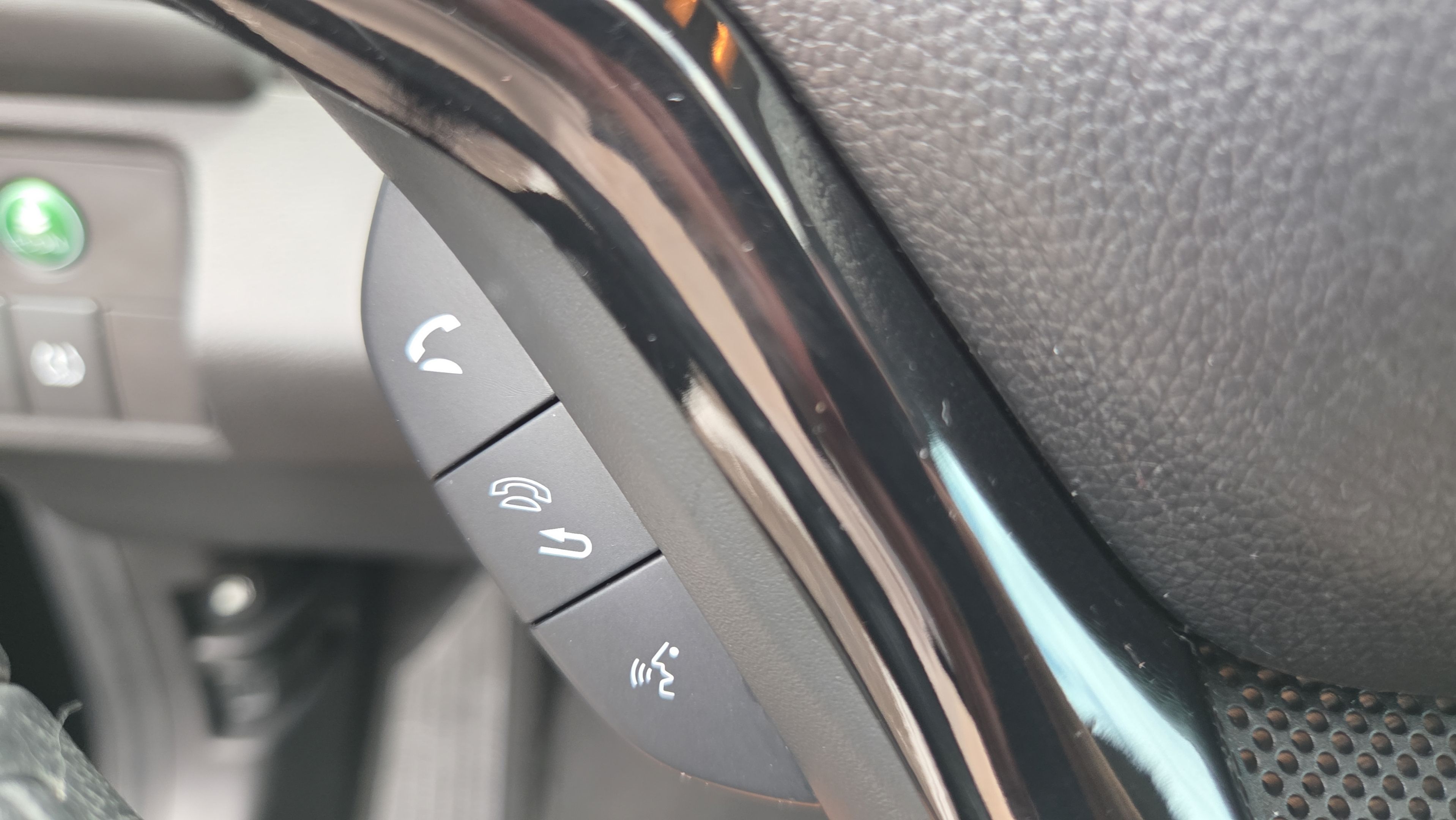 Used 2016 Honda HR-V EX-L image 21