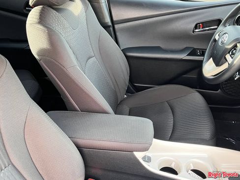 Certified 2016 Toyota Prius Three w/ Advanced Technology Package FWD image 13