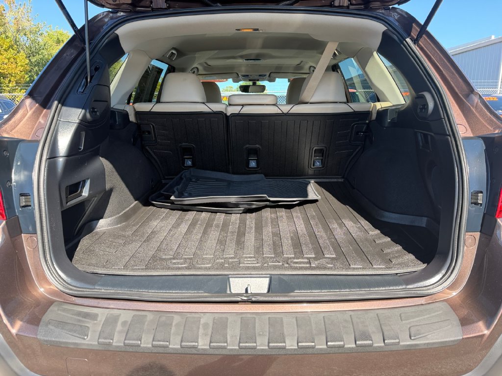 Used 2019 Subaru Outback 2.5i Limited AWD/4WD image 15