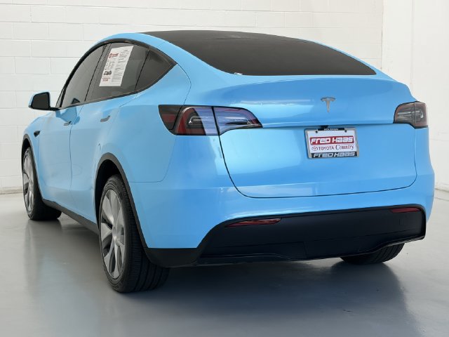 Used 2023 Tesla Model Y Long Range AWD/4WD image 5