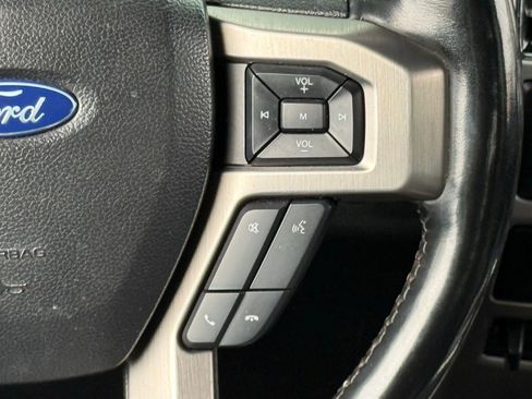 Used 2019 Ford F150 Platinum w/ Equipment Group 701A Luxury image 34