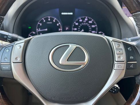 Used 2013 Lexus RX 350 AWD w/ Navigation Pkg image 25