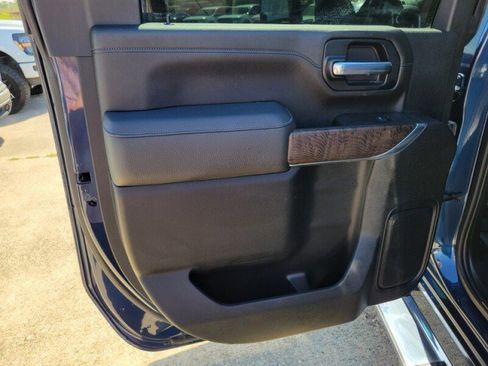 Used 2021 GMC Sierra 2500 Denali w/ Denali Ultimate Package image 28