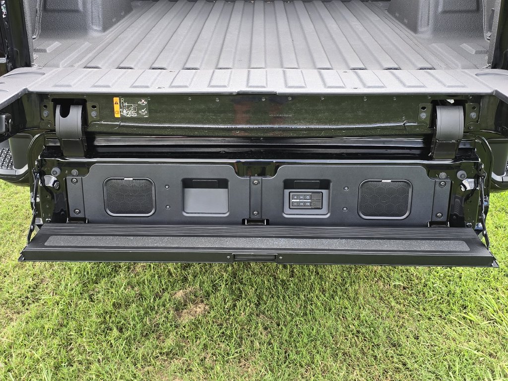 Used 2026 GMC Sierra 1500 AT4X AWD/4WD image 17