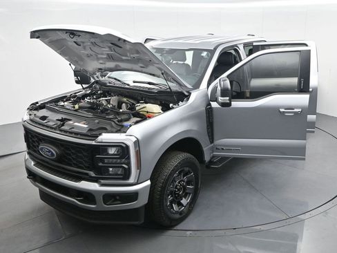 Used 2024 Ford F250 Lariat w/ Sport Appearance Package image 35