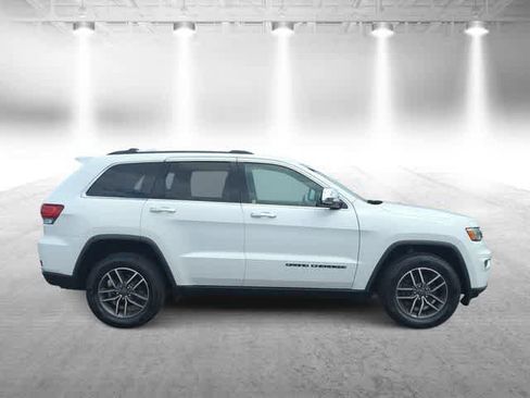 Certified 2020 Jeep Grand Cherokee Limited AWD/4WD image 9
