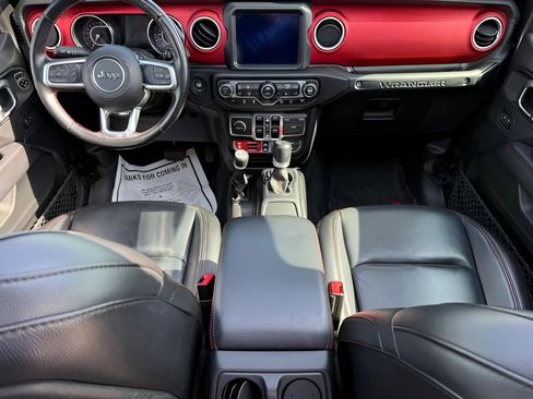 Used 2021 Jeep Wrangler Unlimited Rubicon AWD/4WD image 12
