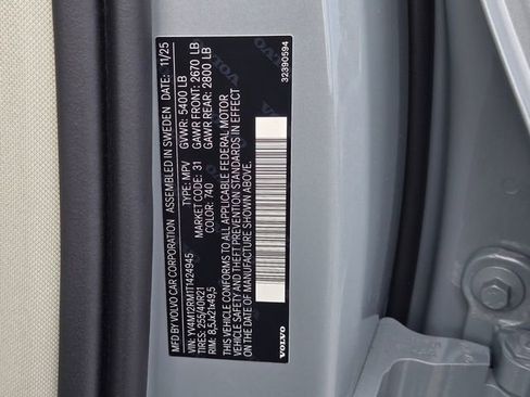 New 2026 Volvo XC60 B5 Ultra w/ Protection Package Premier image 18