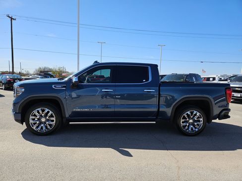 Used 2024 GMC Sierra 1500 Denali w/ Denali Reserve Package image 6