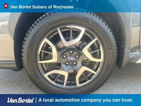 Used 2020 Subaru Crosstrek Hybrid w/ Moonroof Package w/Navigation AWD/4WD image 9