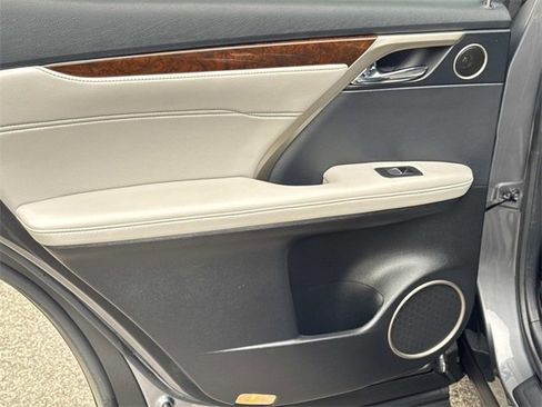 Used 2019 Lexus RX 350 AWD image 12