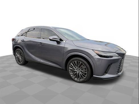 Used 2023 Lexus RX 350 FWD w/ Accessory Package image 2