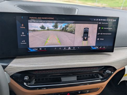 Used 2025 BMW i4 eDrive40 w/ Premium Package image 20