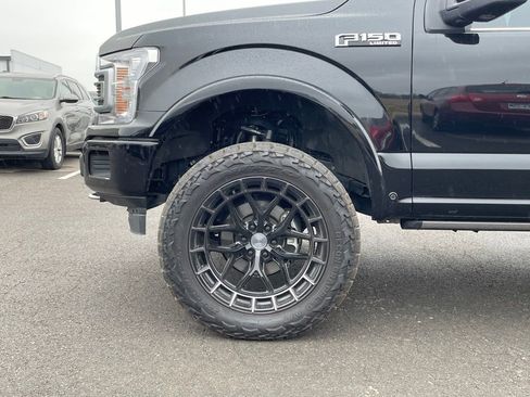 Used 2019 Ford F150 Limited w/ Trailer Tow Package image 13