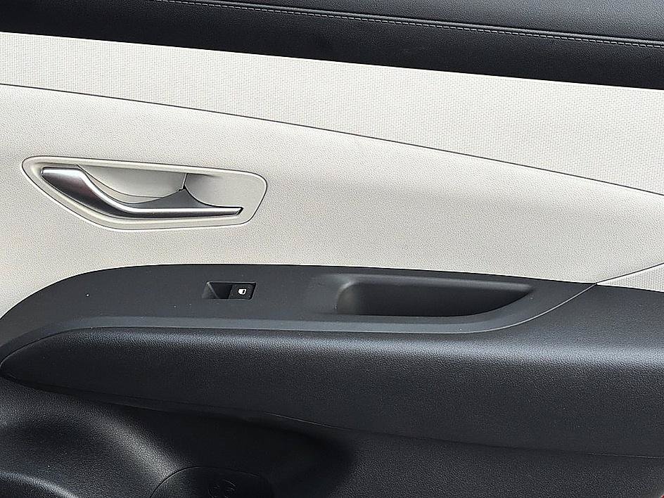 Certified 2026 Hyundai Tucson SE FWD image 27