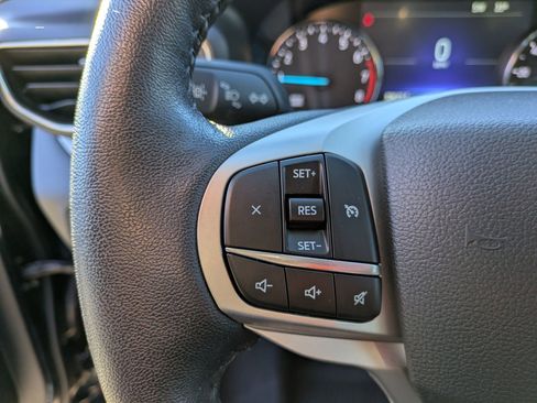 Certified 2023 Ford Explorer XLT w/ Equipment Group 202A image 18