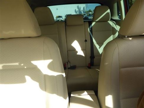 Used 2016 Volkswagen Tiguan SE image 15