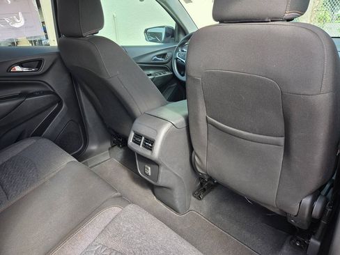Used 2023 Chevrolet Equinox LT FWD image 12
