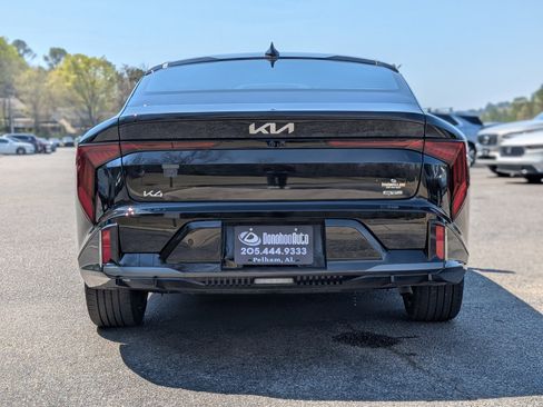 Used 2025 Kia K4 GT-Line w/ GT-Line Premium Package image 8