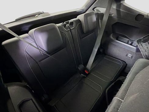 Used 2022 Volkswagen Tiguan SE R-Line FWD image 26