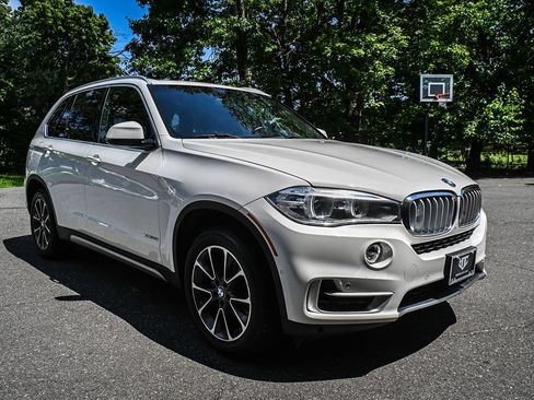 Used 2018 BMW X5 xDrive35i AWD/4WD image 6