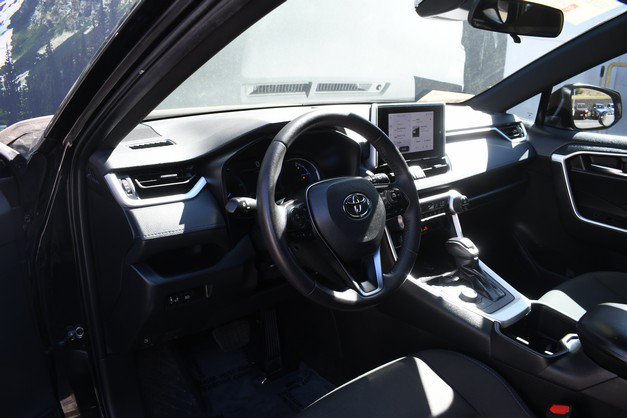 Certified 2024 Toyota RAV4 SE AWD/4WD image 14