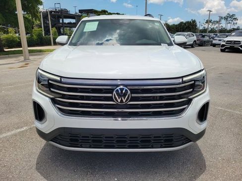 Used 2024 Volkswagen Atlas SE FWD image 3