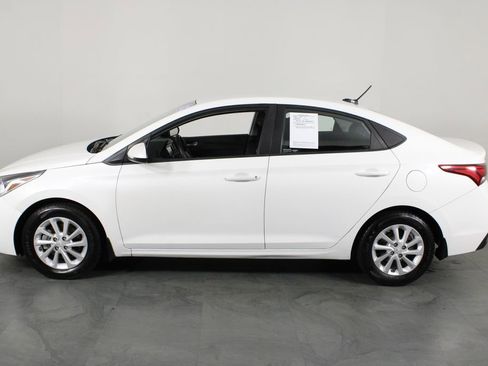 Used 2018 Hyundai Accent SEL image 10