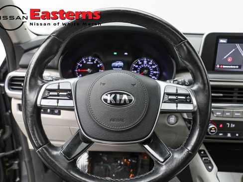 Used 2021 Kia Telluride EX w/ EX Premium Package image 10