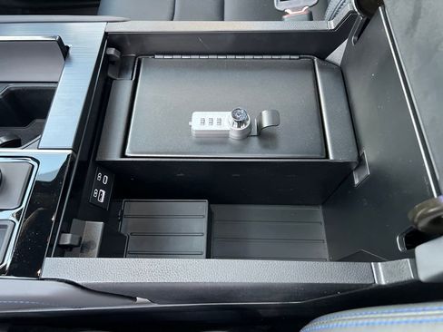 New 2026 Toyota Tundra Platinum image 24