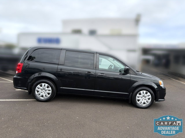 Used 2019 Dodge Grand Caravan SE w/ UConnect Hands-Free Group FWD image 8