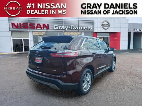 Used 2022 Ford Edge SEL AWD/4WD image 7
