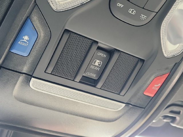 Used 2025 RAM 1500 Tradesman w/ Night Edition RWD image 30