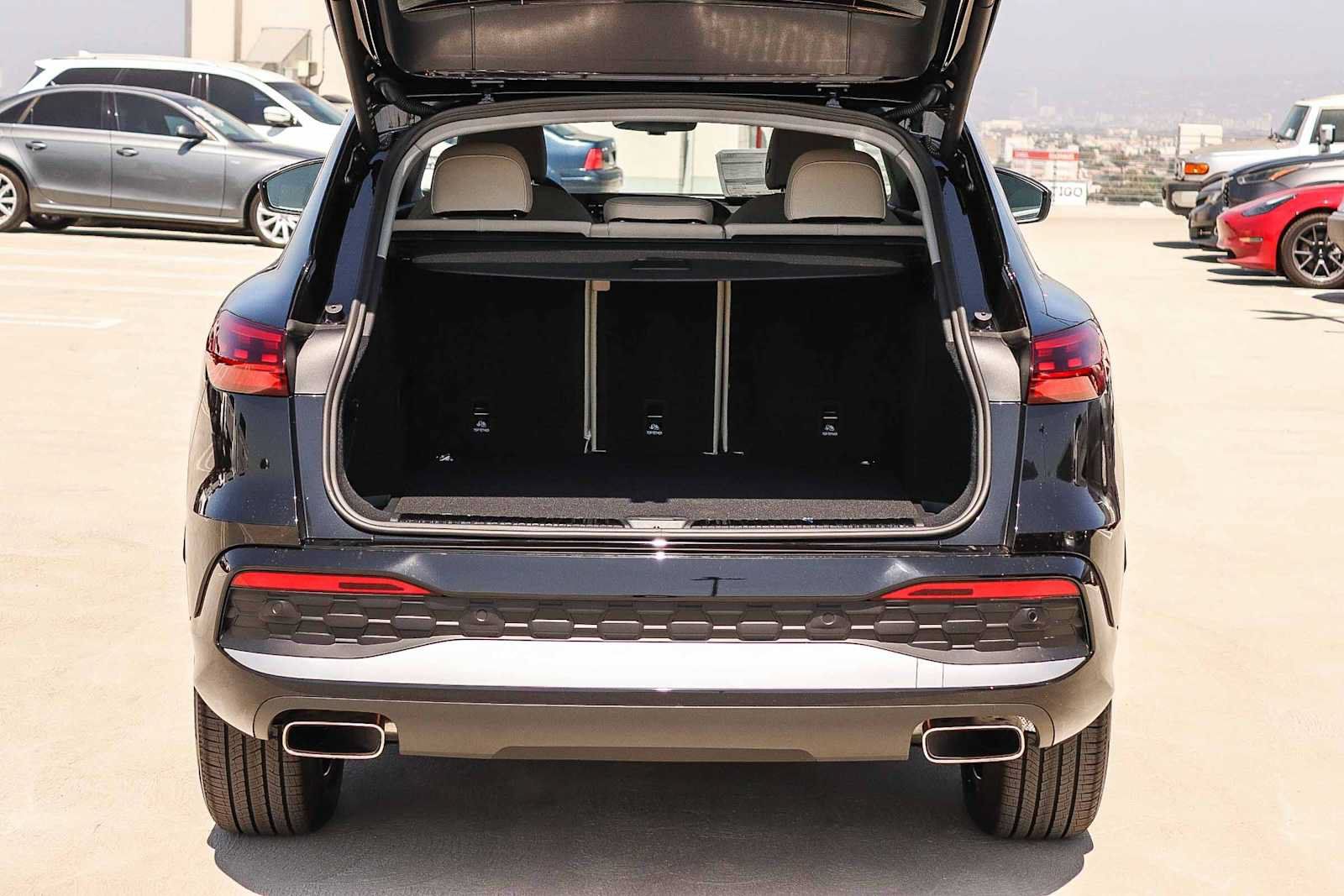 New 2026 Audi Q5 Premium AWD/4WD image 32