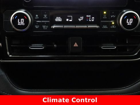 Certified 2023 Toyota Highlander LE image 20