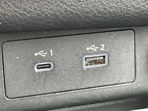 Used 2023 Nissan Rogue S image 20