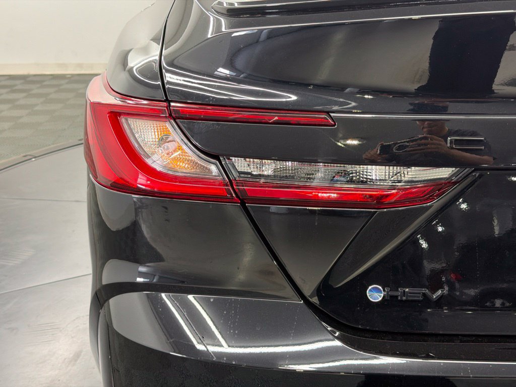 New 2026 Toyota Camry SE FWD image 12