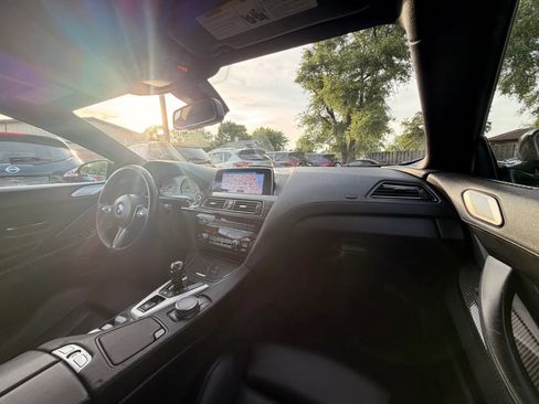 Used 2017 BMW M6 Convertible RWD image 37