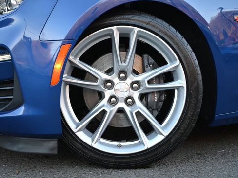 Used 2021 Chevrolet Camaro SS image 16