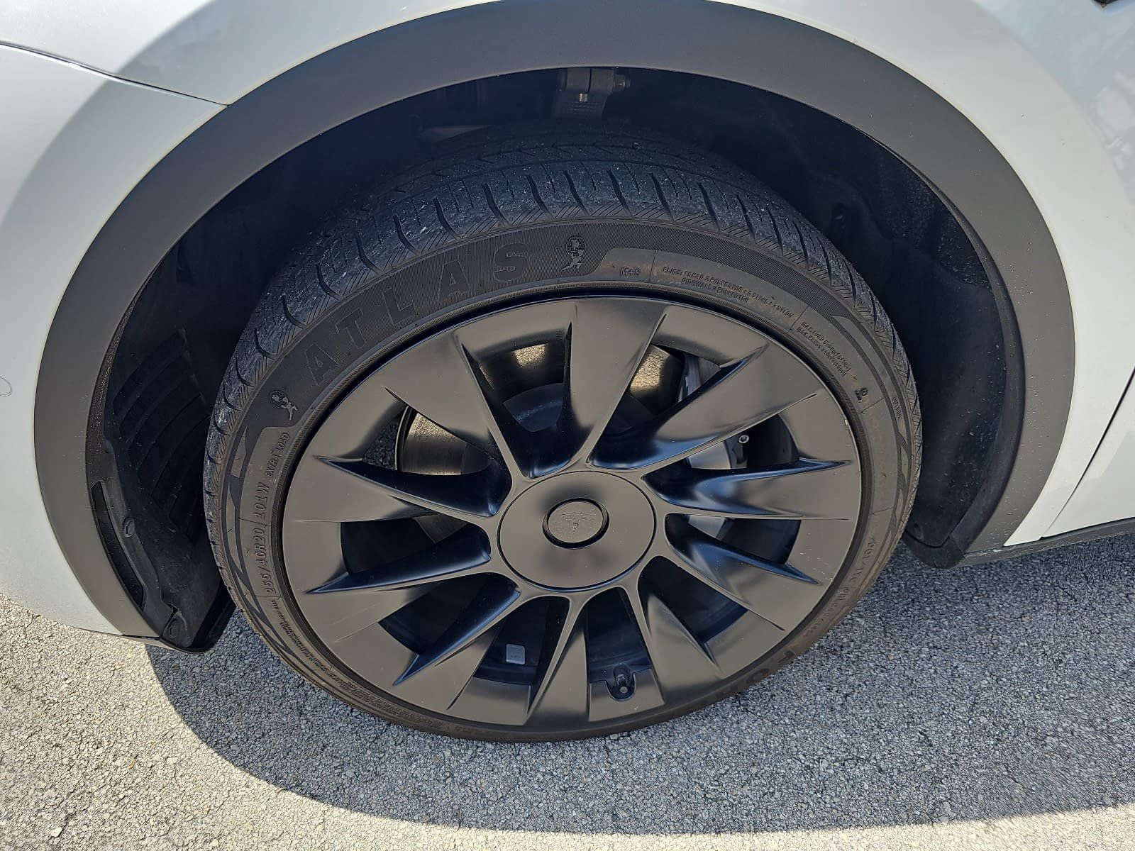 Used 2021 Tesla Model Y Long Range AWD/4WD image 10