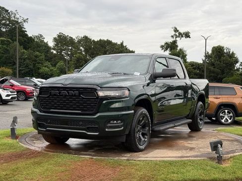 New 2026 RAM 1500 Express AWD/4WD image 3