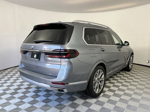 New 2026 BMW X7 xDrive40i w/ Premium Package image 7