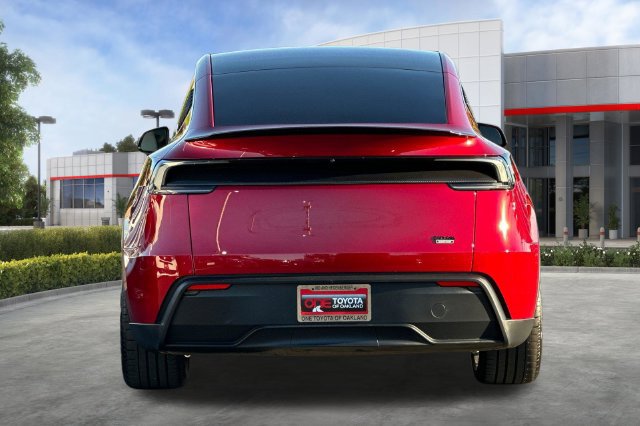 Used 2026 Tesla Model Y 2WD image 5