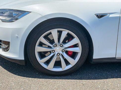 Used 2014 Tesla Model S P85 RWD image 7