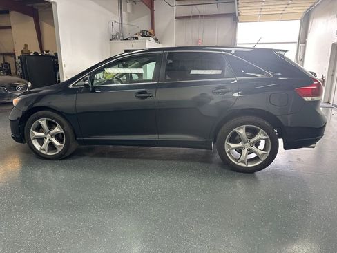 Used 2014 Toyota Venza LE image 7