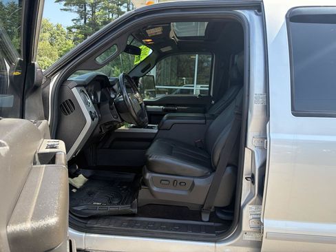 Used 2016 Ford F350 Lariat w/ Lariat Ultimate Package AWD/4WD image 19