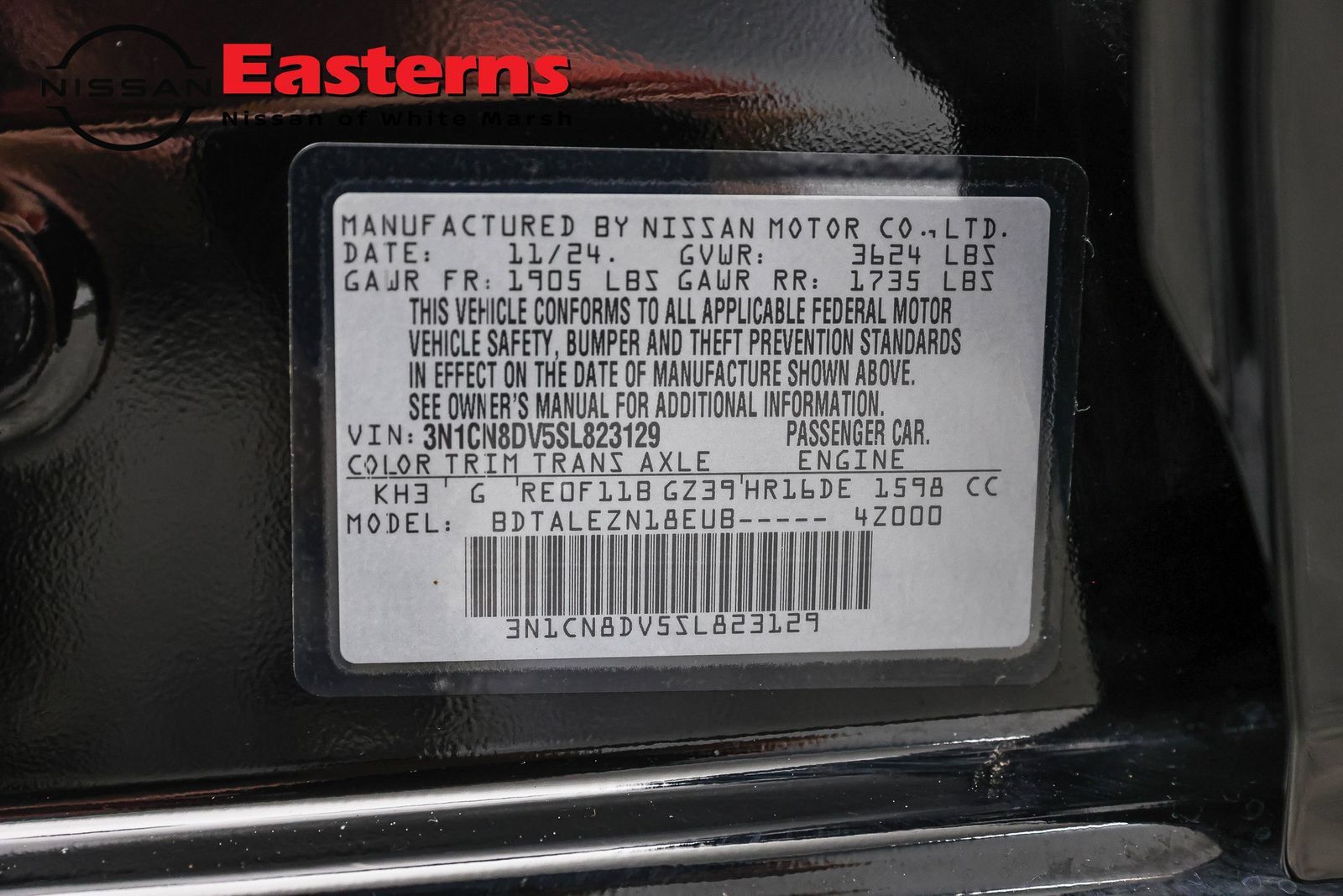 Used 2025 Nissan Versa S FWD image 34
