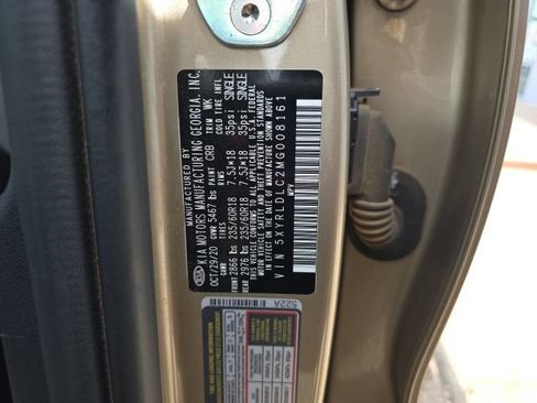 Used 2021 Kia Sorento S w/ Panoramic Sunroof Package AWD/4WD image 18