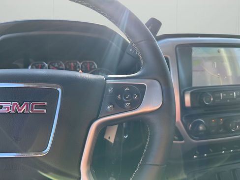 Used 2015 GMC Sierra 1500 SLT w/ SLT Crew Cab Value Package image 30